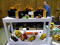 Construction Truck Scale Model Toy Show IMCATS-2010-033-s