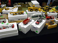 Construction Truck Scale Model Toy Show IMCATS-2010-073-s