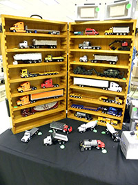 Construction Truck Scale Model Toy Show IMCATS-2012-064-s