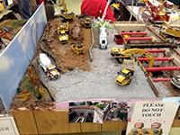 Construction Truck Scale Model Toy Show IMCATS-2015-154-s